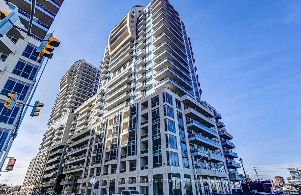 Property Photo: 9205 Yonge Street 1211 ON L4C 1V5