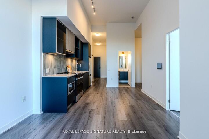 Property Photo:  395 Dundas Street W 132  ON L6M 5R8 