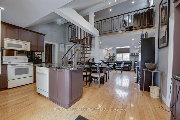 Property Photo:  2052 Centre Avenue  ON L9S 1Z3 