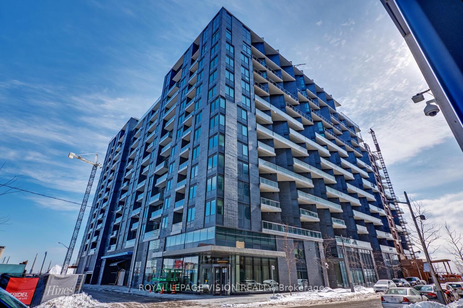 Property Photo:  1 Edgewater Drive 302  ON M5A 1B9 