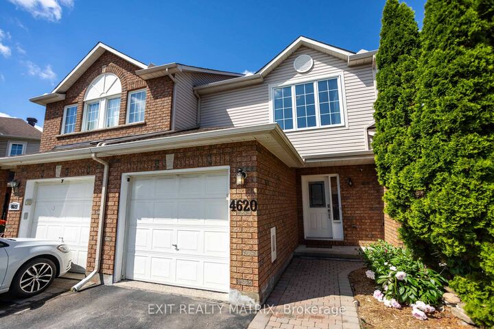 Property Photo: 4620 Ogilvie Walk Crescent ON K1J 1G7