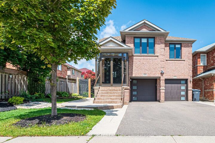 4 Silverbell Court — photo 1