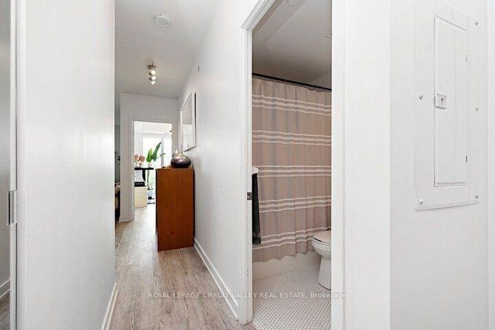 Property Photo:  106 Dovercourt Road 611  ON M6J 3C3 