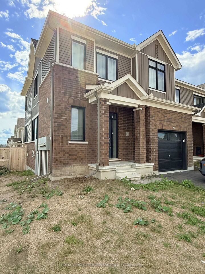 Property Photo:  208 Falsetto Street  ON K1W 0S2 
