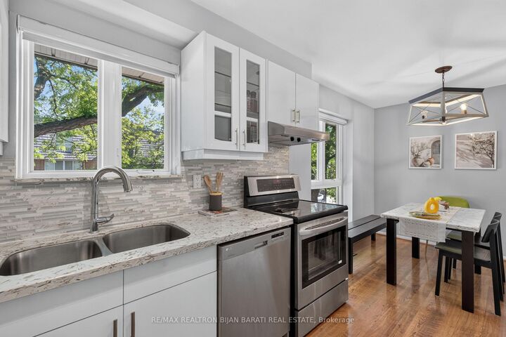 Property Photo: 79 Scenic Mill Way ON M2L 1S9