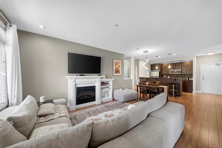 623 Treanor Ave #307 — photo 1