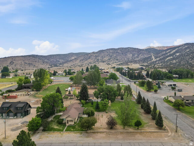 Property Photo:  161 E 100 N  UT 84715 