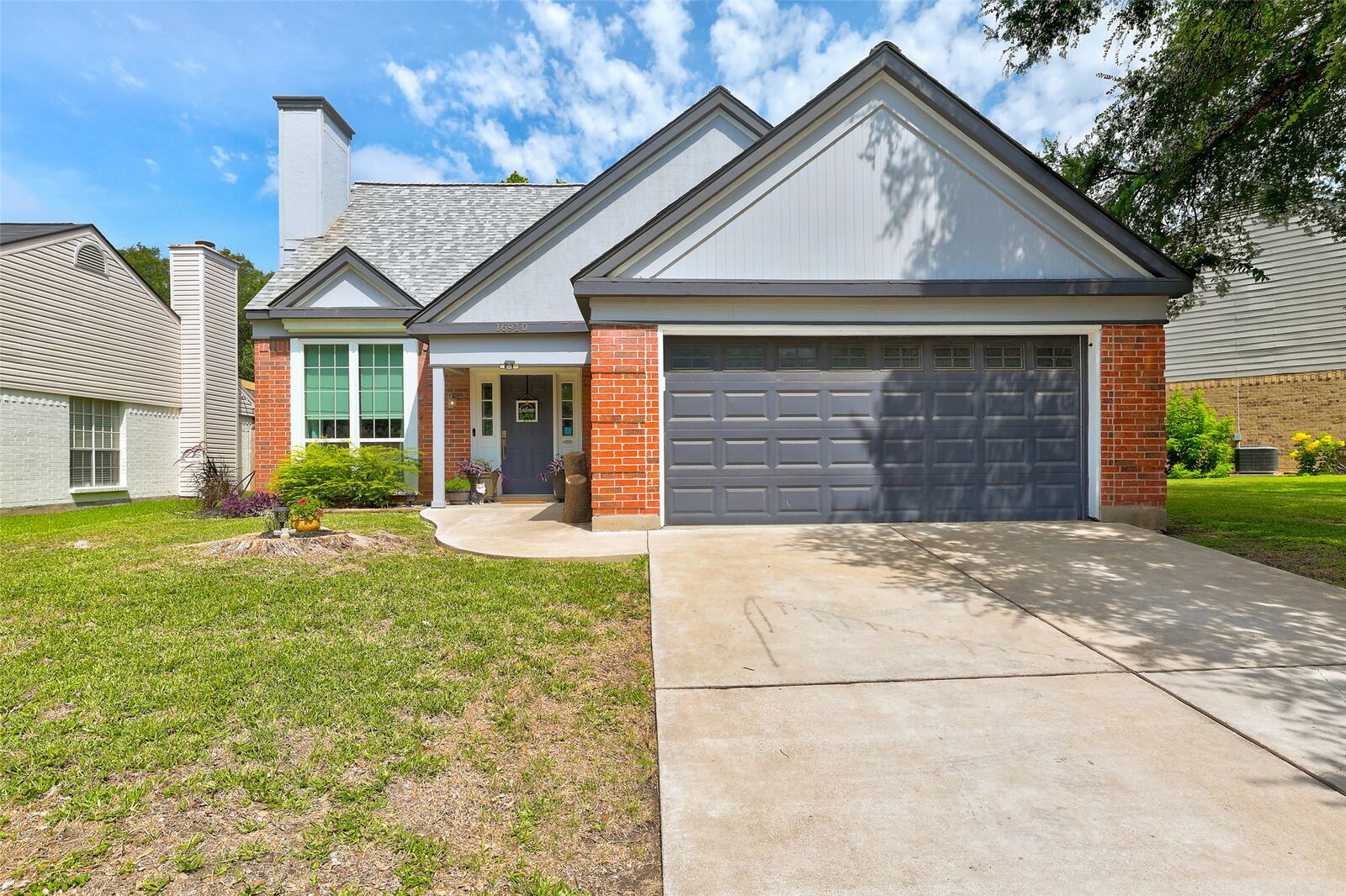 Property Photo: 16910 Columbine Street TX 78660