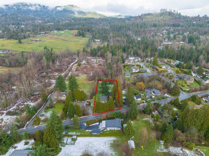 34397 Dewdney Trunk Road — photo 1