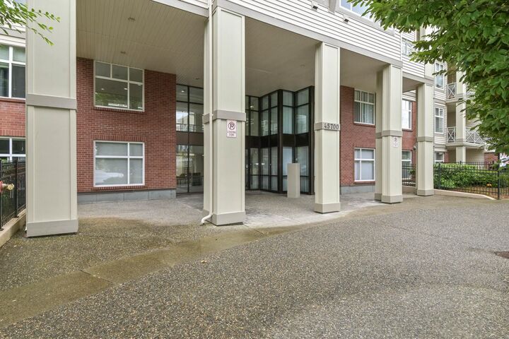 Property Photo: 45700 Wellington Avenue 105 BC V2P 2E4