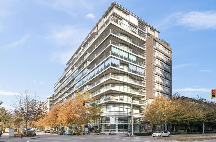 181 W 1st Avenue 1102 — photo 1