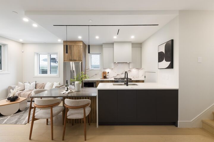 Property Photo: 2066 E 1st Avenue BC V5N 1B5