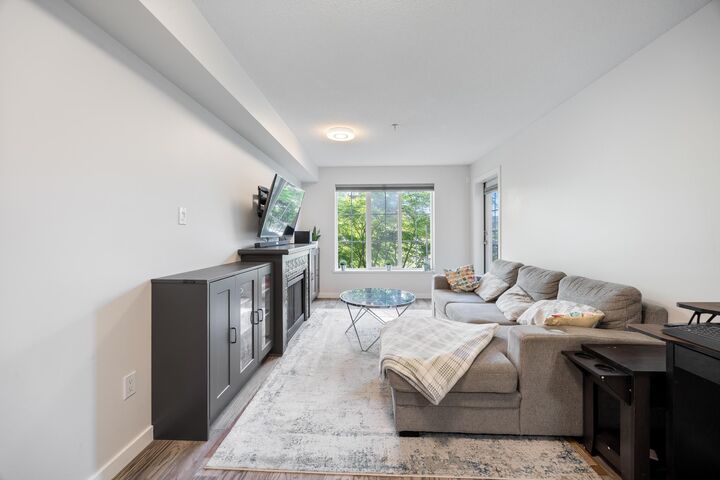 Property Photo: 14877 100 Avenue 207 BC V3R 3H1