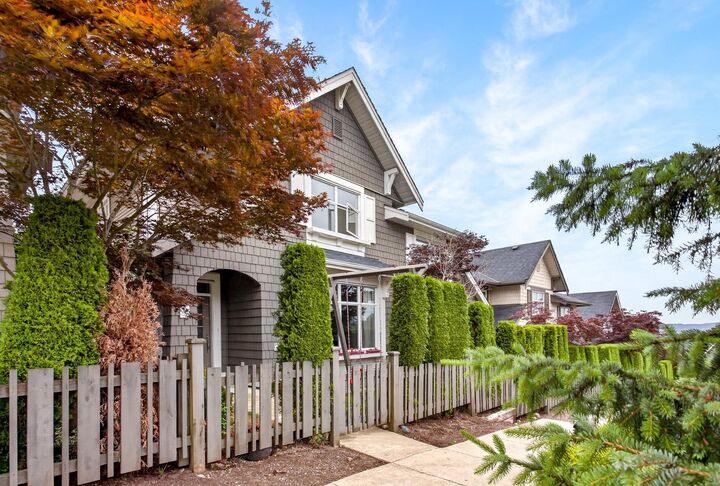 Property Photo: 3400 Devonshire Avenue 35 BC V3E 0L1