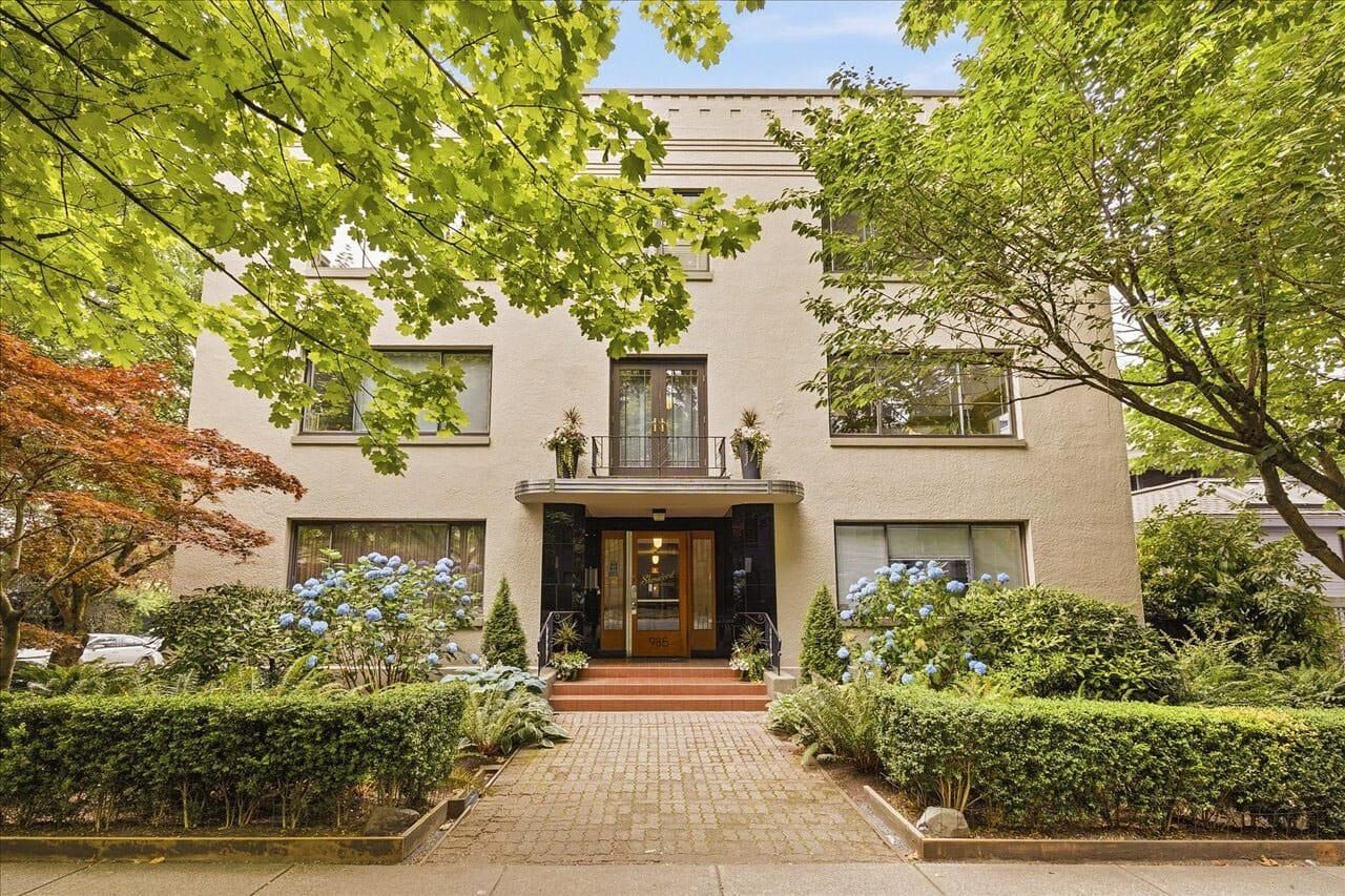 Property Photo:  985 Jervis Street 6  BC V6E 2B7 
