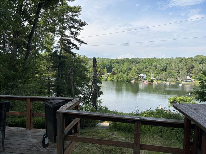 Property Photo:  61 Upper Woodside Drive  PA 18812 