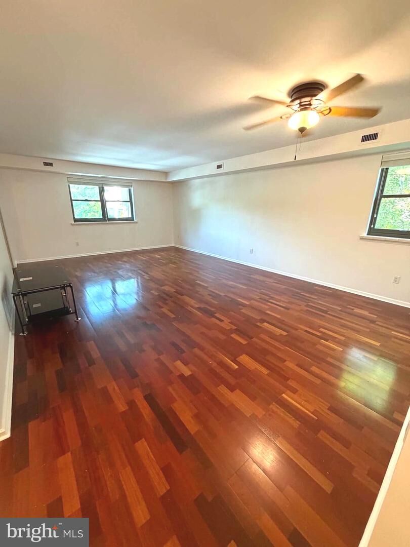 Property Photo:  16 Township Line Road A-2  PA 19027 