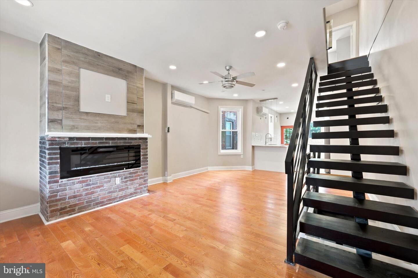 Property Photo:  5439 Regent Street  PA 19143 