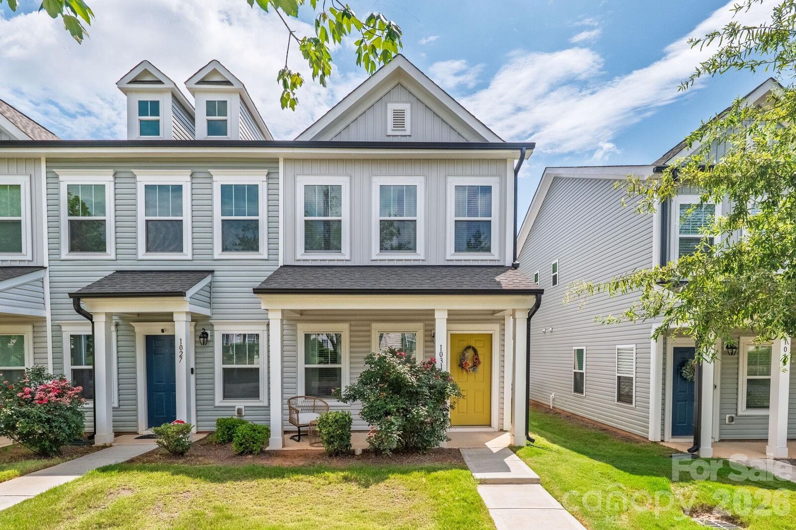 Property Photo:  1031 Plaza Walk Drive  NC 28215 