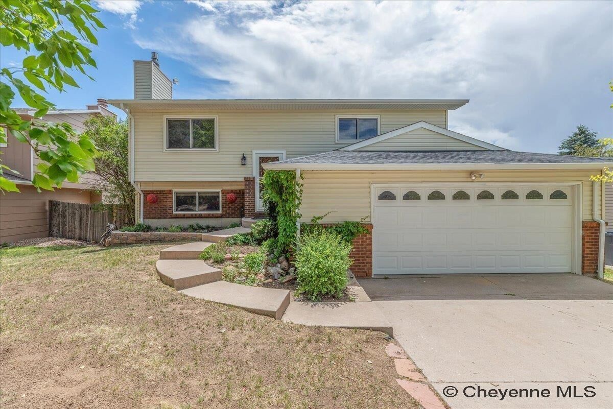 Property Photo:  4303 Carla Dr  WY 82009 