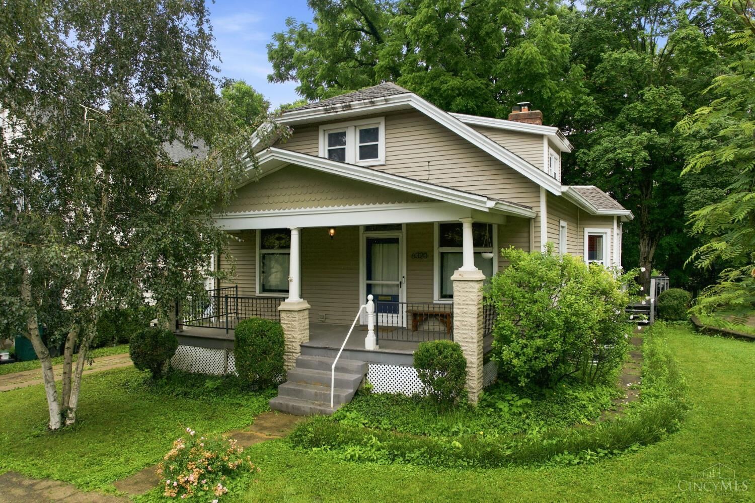 Property Photo: 6320 Savannah Avenue OH 45224