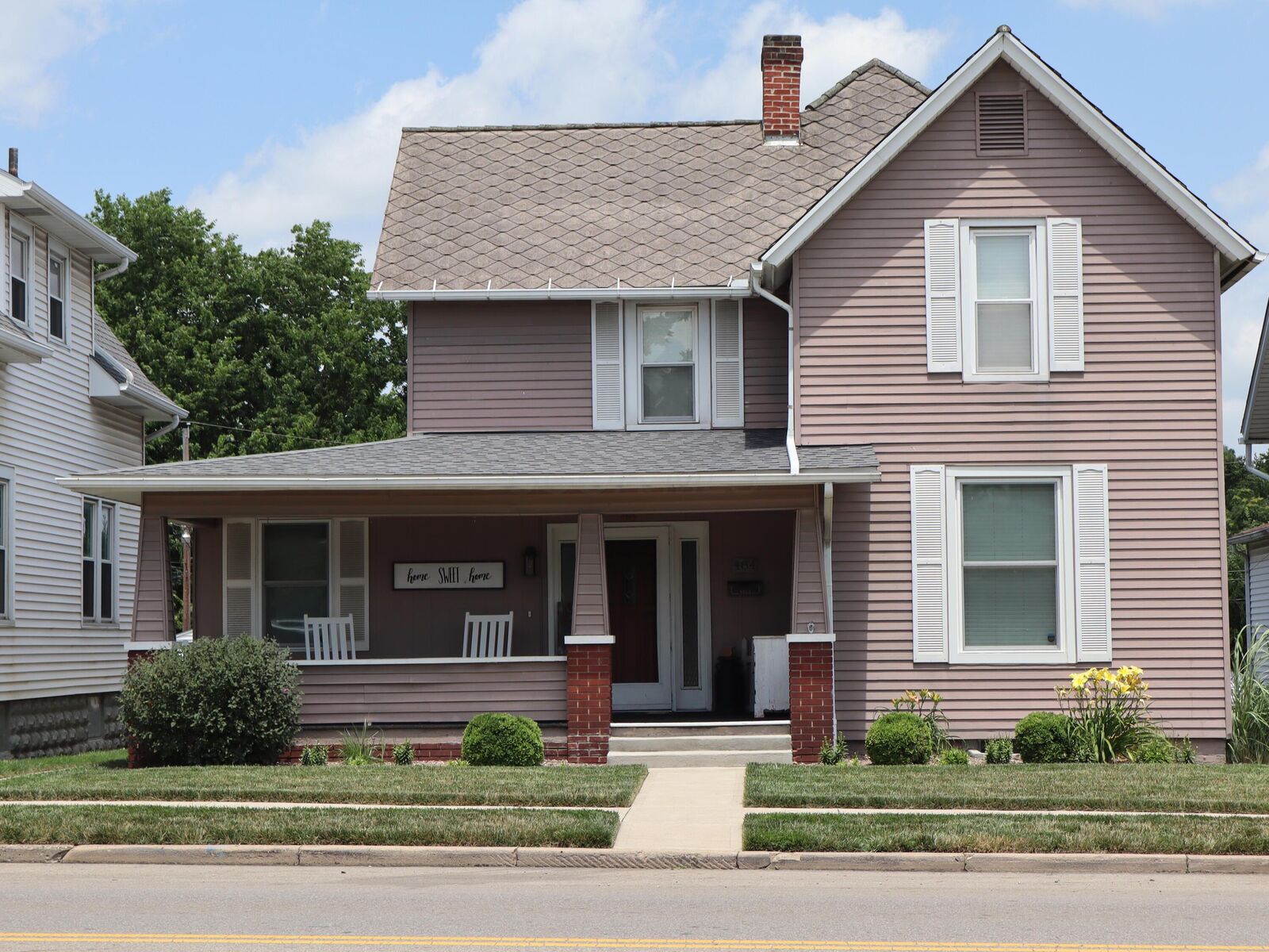Property Photo:  484 E Main Street  OH 43113 