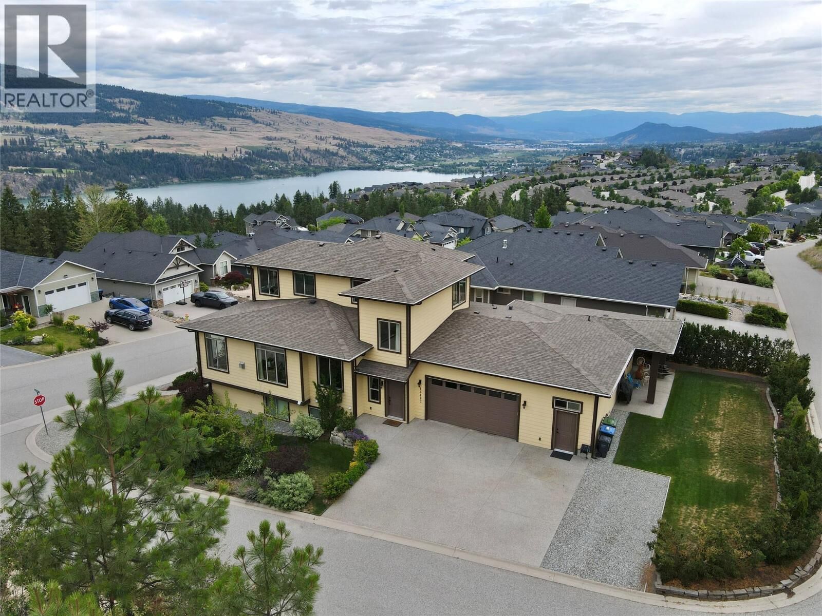 Property Photo: 13492 Lake Hill Way BC V4V 2S7