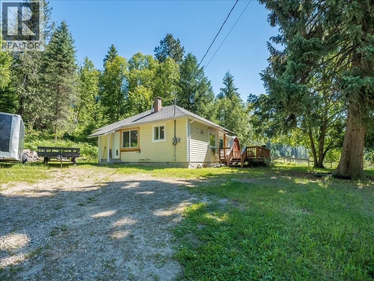 Property Photo:  5875 Slocan River Road  BC V0G 2J0 