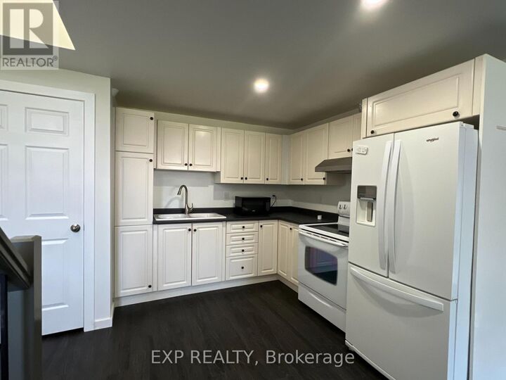 Property Photo:  18-C Hebert Street  ON K0A 2M0 