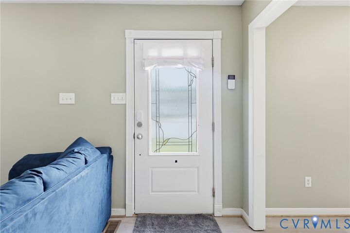 Property Photo:  1304 Piney Ridge Court  VA 23223 