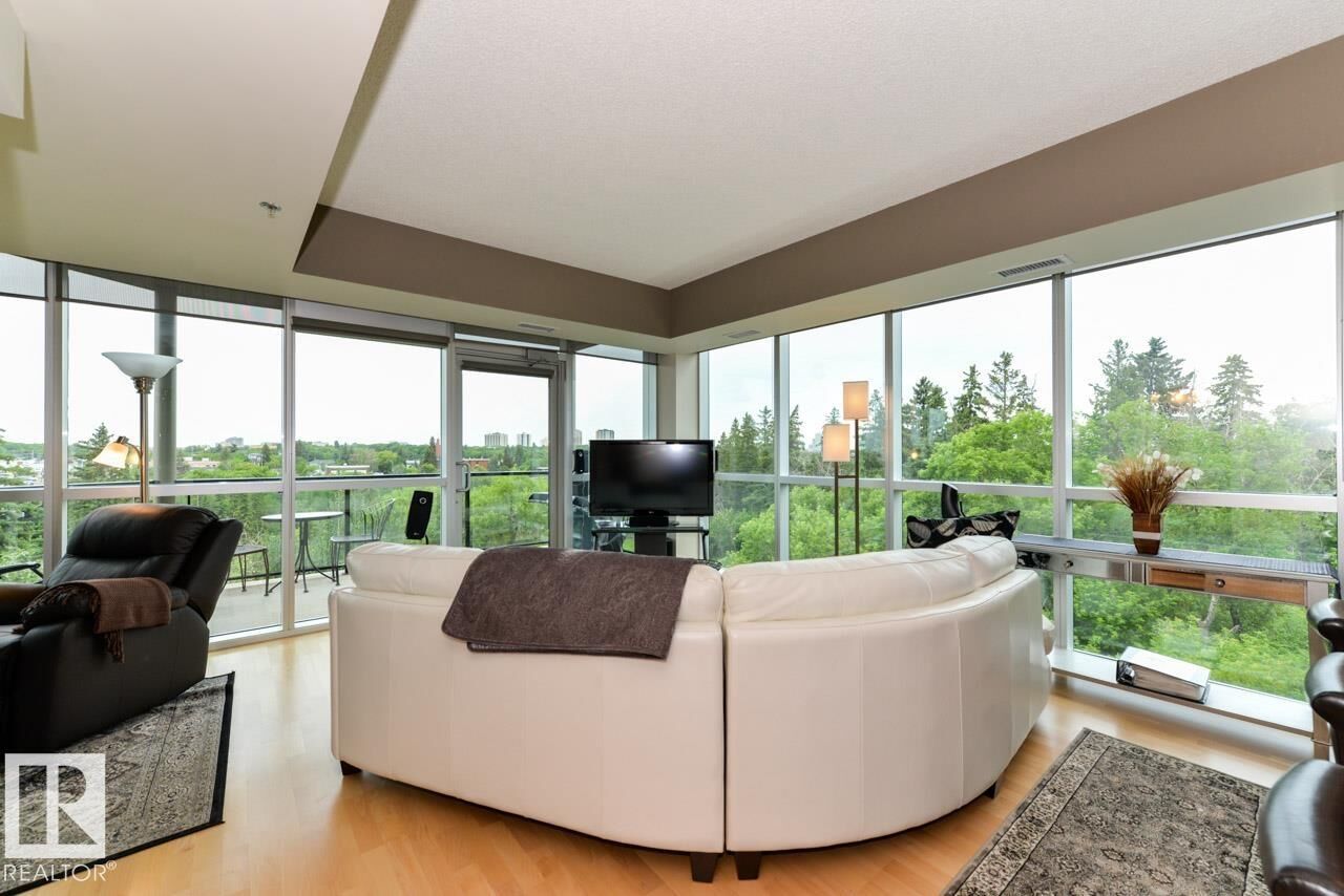 Property Photo:  9316 82 Avenue NW 302  AB T6C 0Z6 