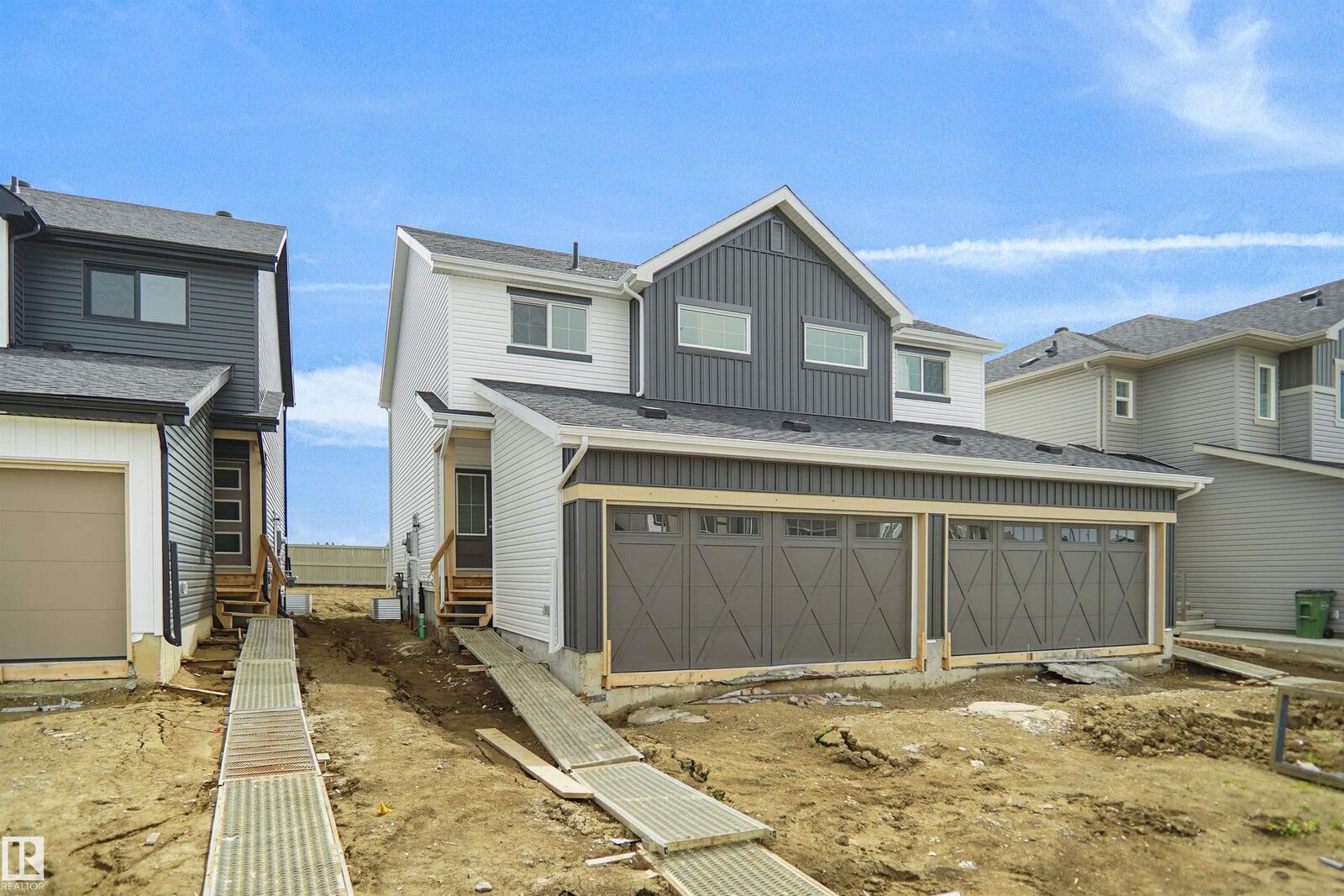 Property Photo: 165 Munn Way AB T9E 1X9
