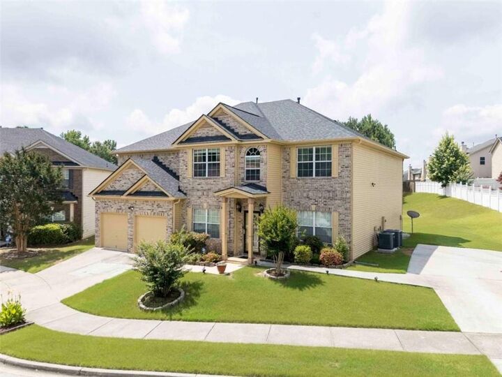 Property Photo:  7219 Bedrock Circle  GA 30038 