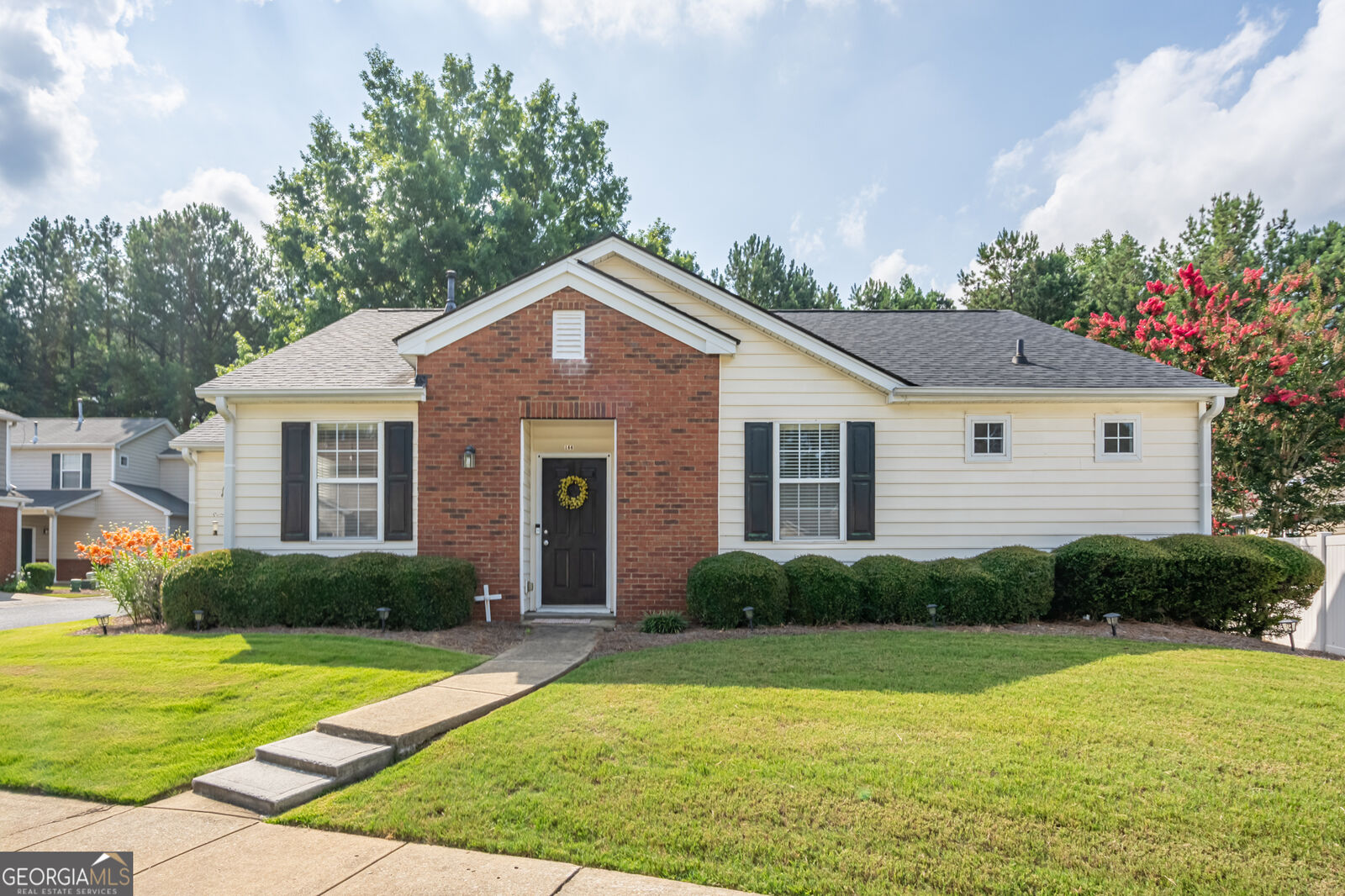 Property Photo: 166 Windcroft Circle NW GA 30101