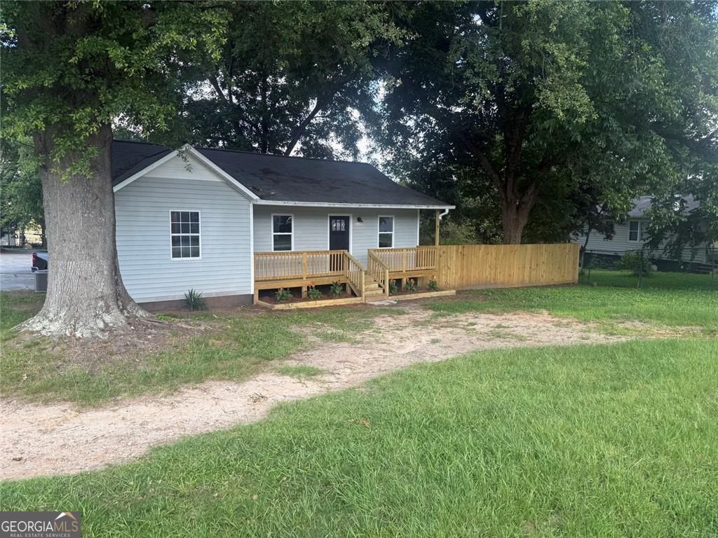 Property Photo: 443 Walker Street GA 30180