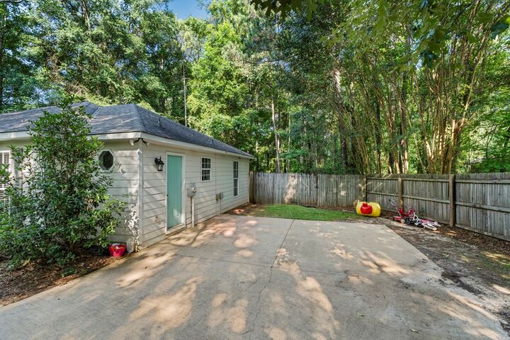 Property Photo:  327 West Pine Drive  GA 31808 