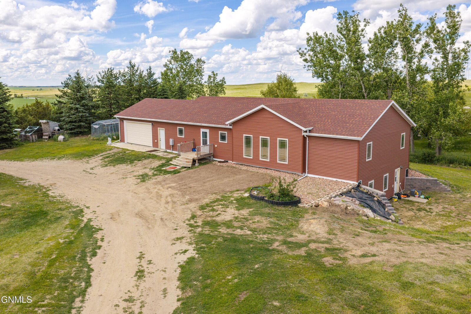 Property Photo:  2730 58th Avenue SW  ND 58523 