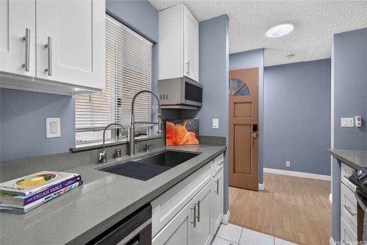 Property Photo: 95-510 Wikao Street K204 HI 96789