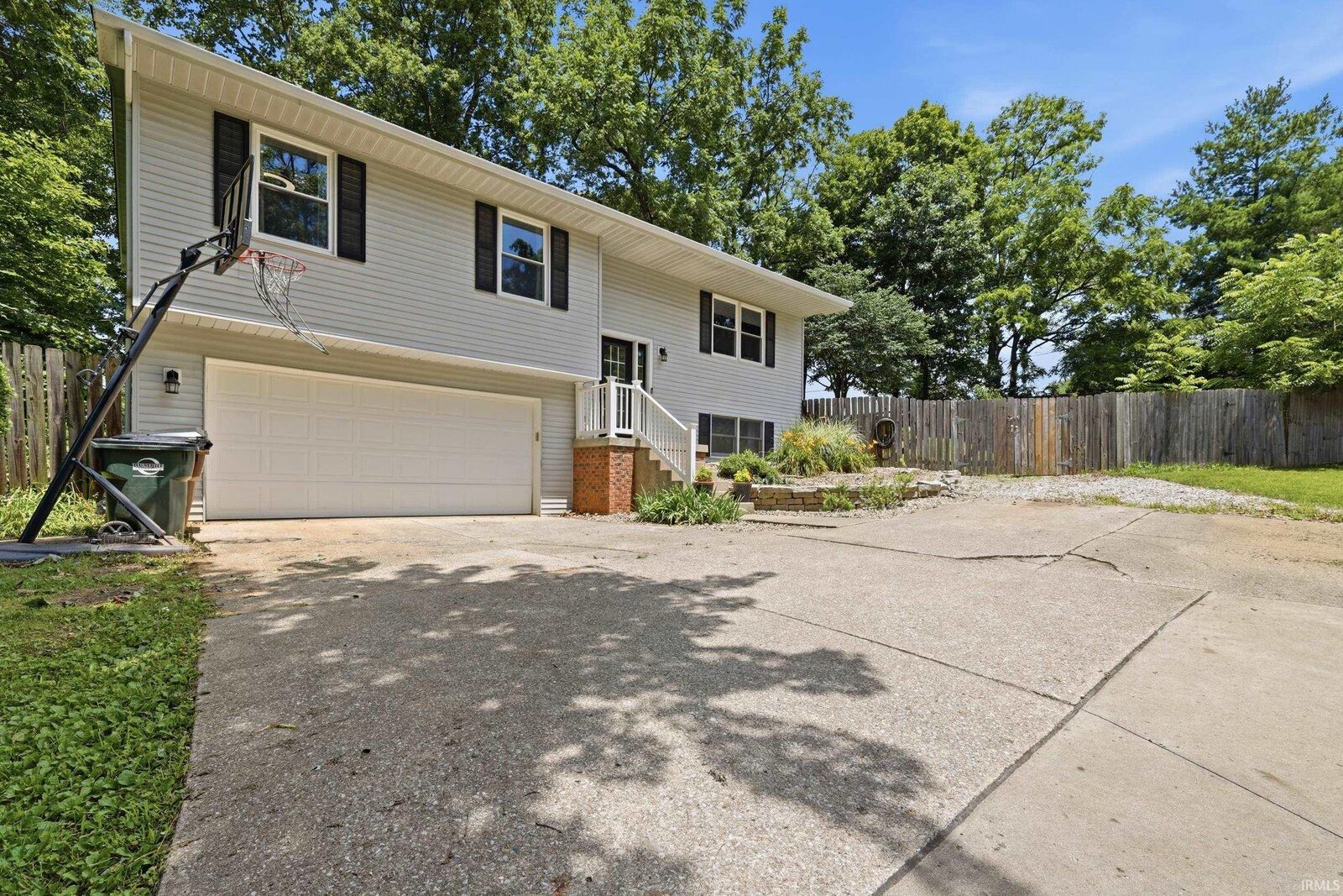 Property Photo:  4078 N Brookwood Drive  IN 47404 