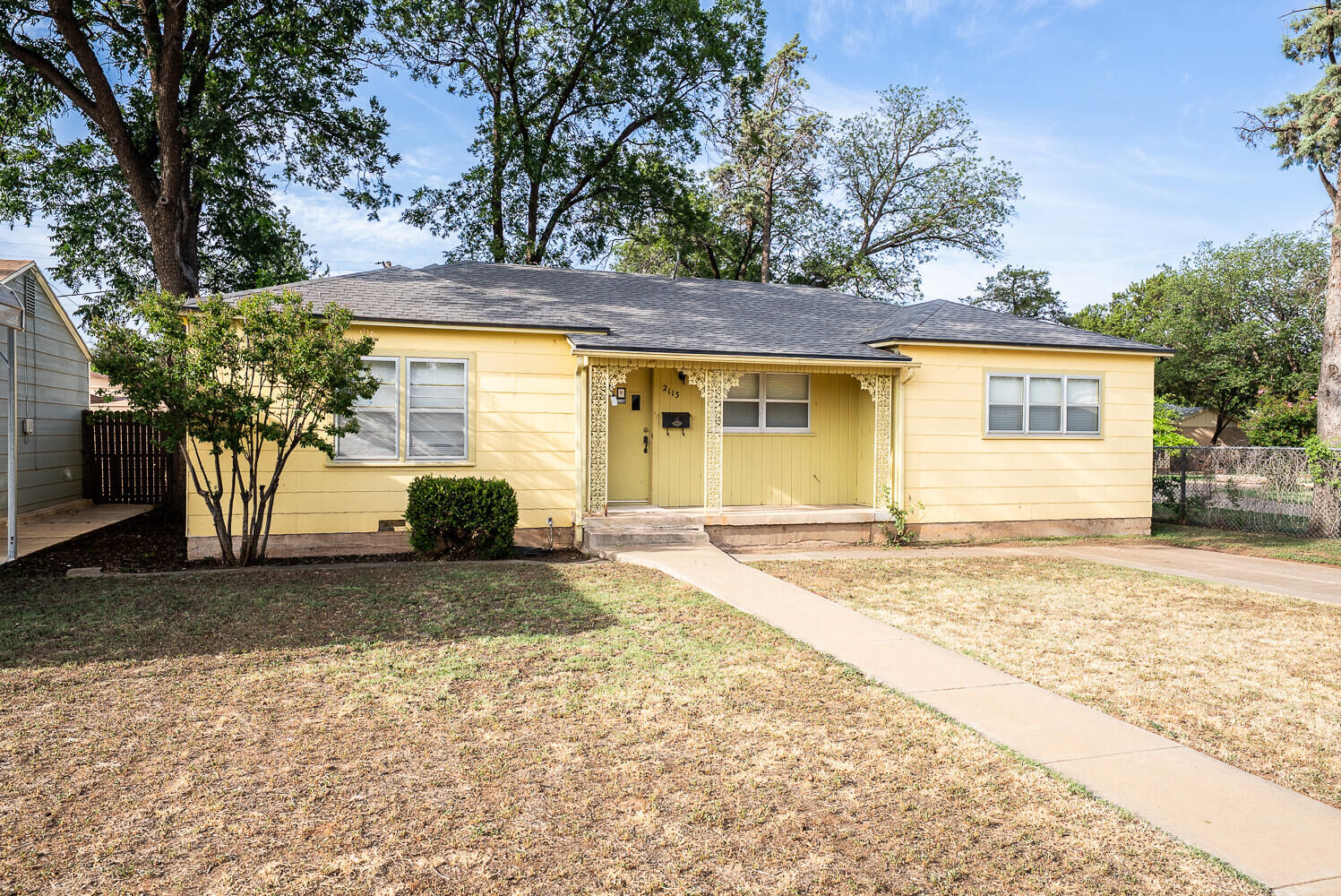 Property Photo:  2113 36th Street  TX 79412 