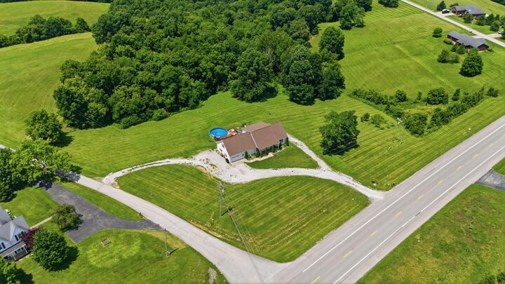 Property Photo:  3965 Highway 127  KY 40359 