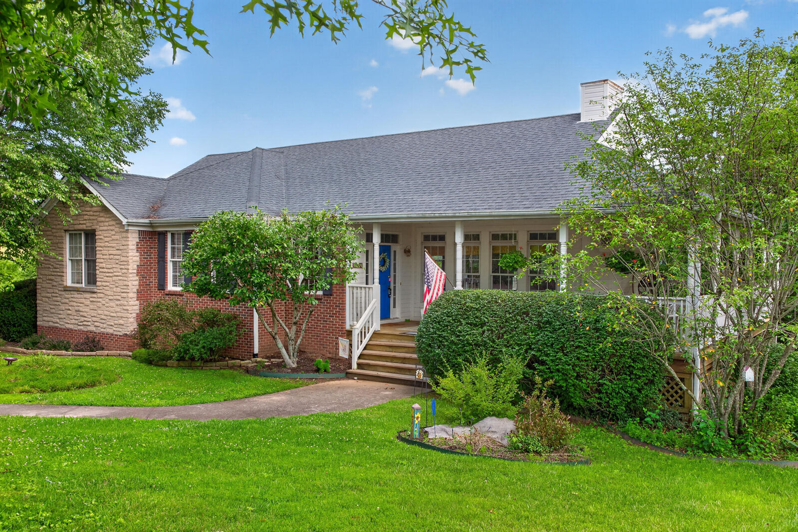 Property Photo: 115 St Michaels Crossing KY 40422