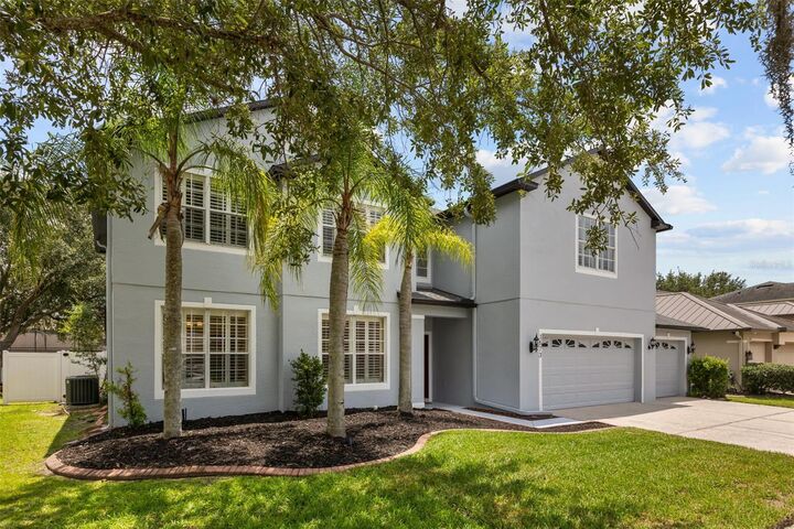 Property Photo: 1573 Anna Catherine Drive FL 32828