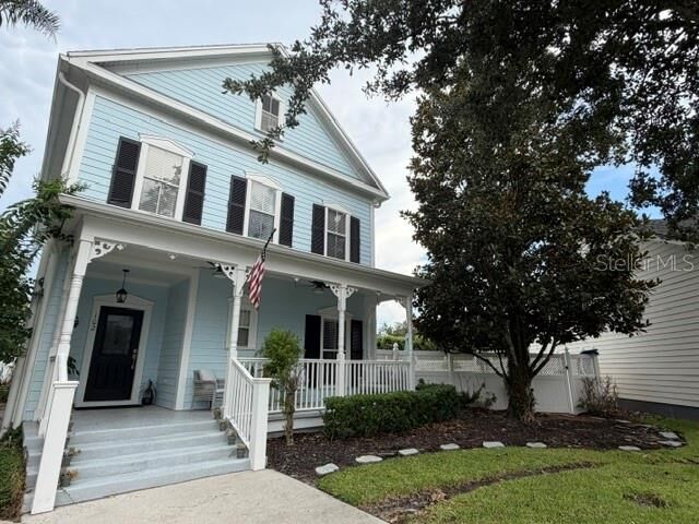 Property Photo:  102 Grinnell Place  FL 34747 