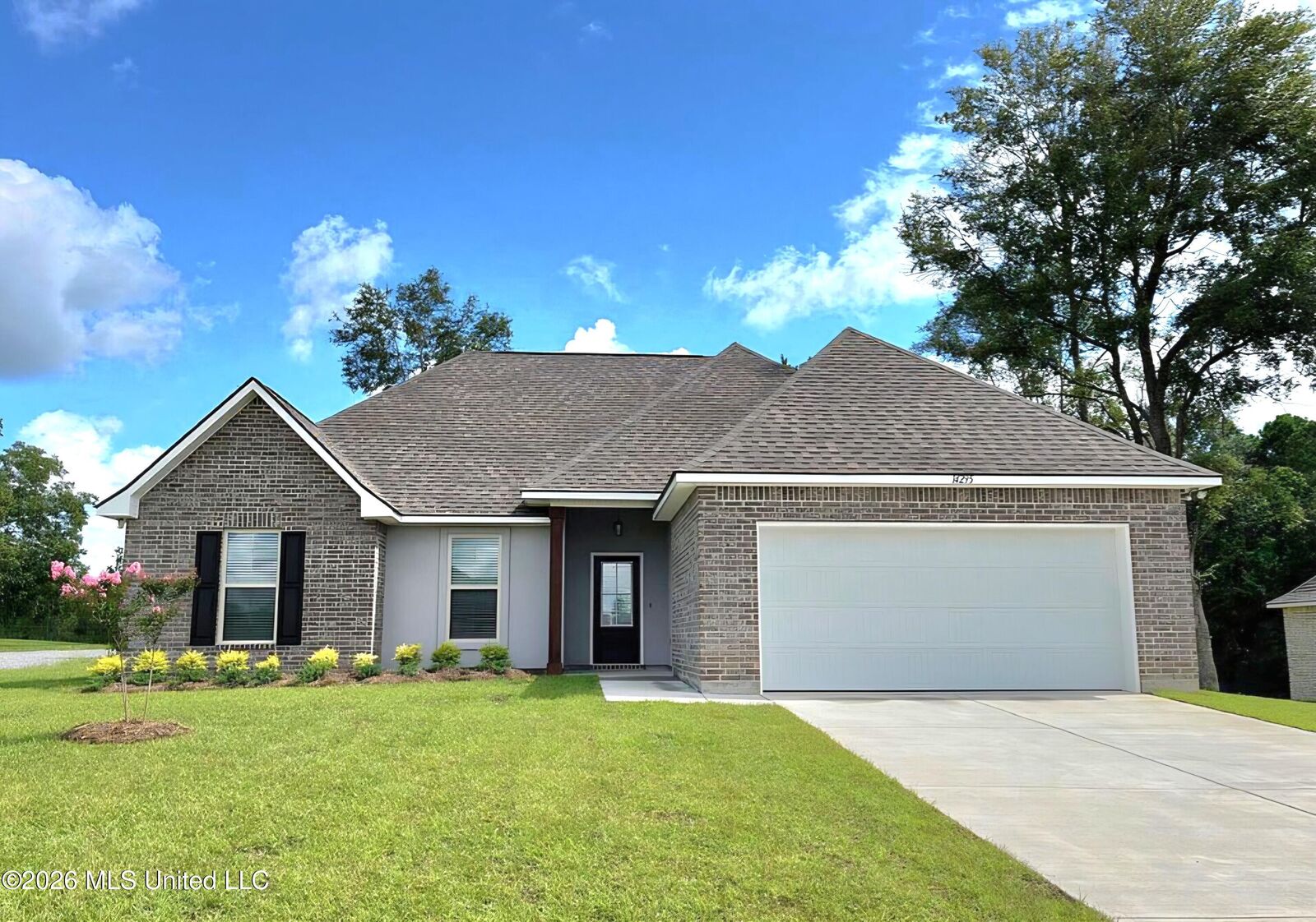 Property Photo:  14295 Swan Ridge Circle  MS 39503 