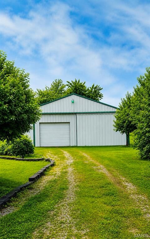 Property Photo:  8752 Old Lebanon Troy Road  IL 62294 