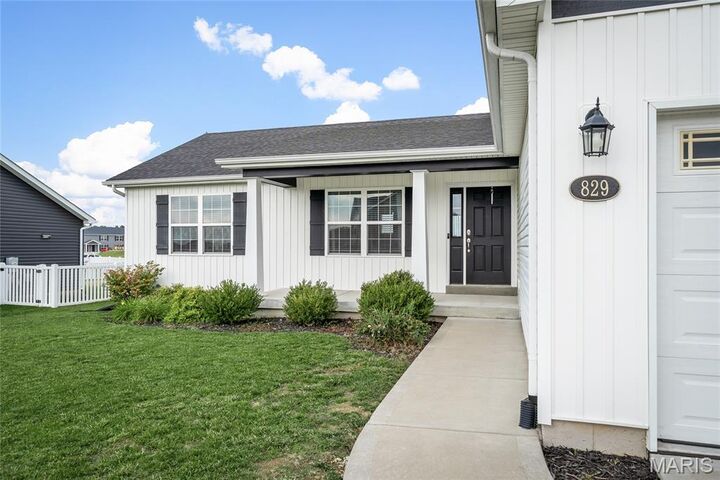 Property Photo: 829 Warrior Ridge Drive MO 63383