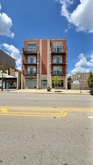 Property Photo:  5642 N Broadway Street 3N  IL 60660 