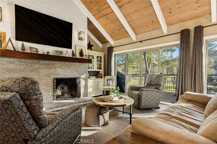 Property Photo:  435 Riviera Drive  CA 92352 