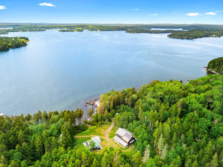 Property Photo:  371 Gay Island  ME 04563 
